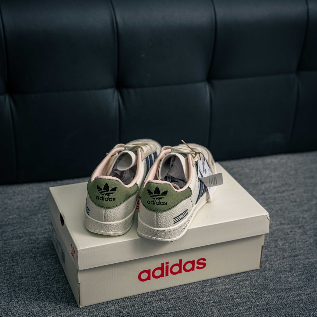 아디다스 아디다스 샴록 O 상품 번호: DD6603