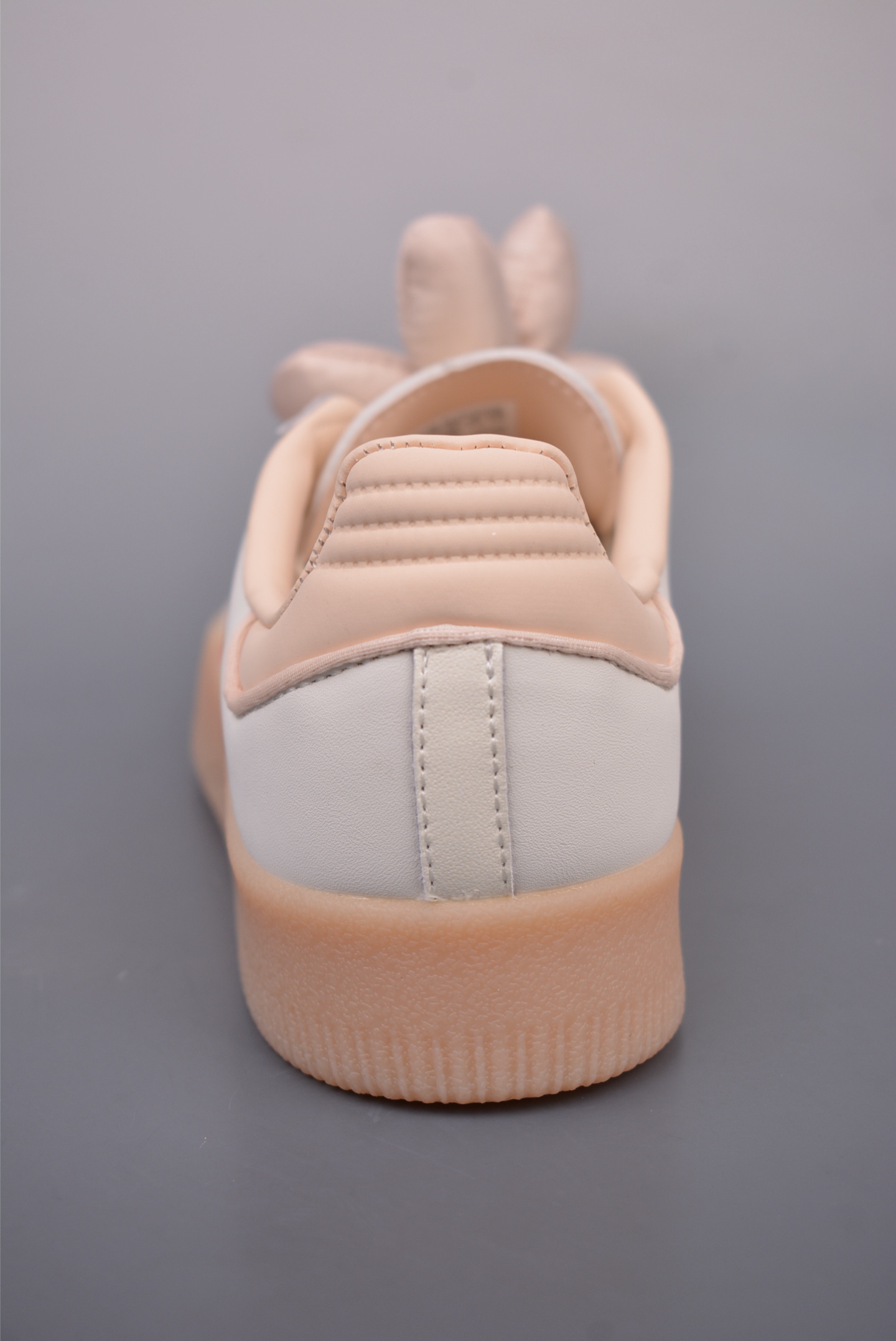 아디다스 클로버 삼바 상품 번호: JR3334