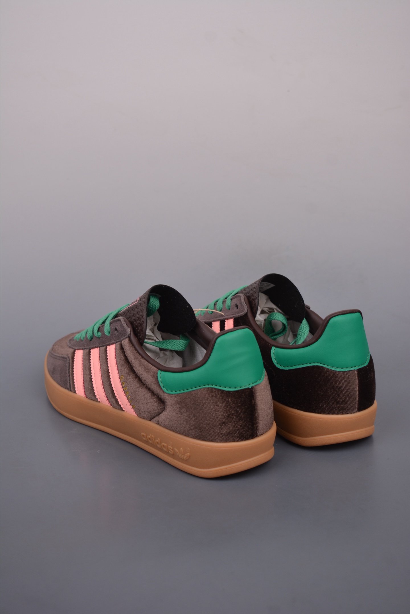 아디다스 오리지널 상품 번호: JI2714