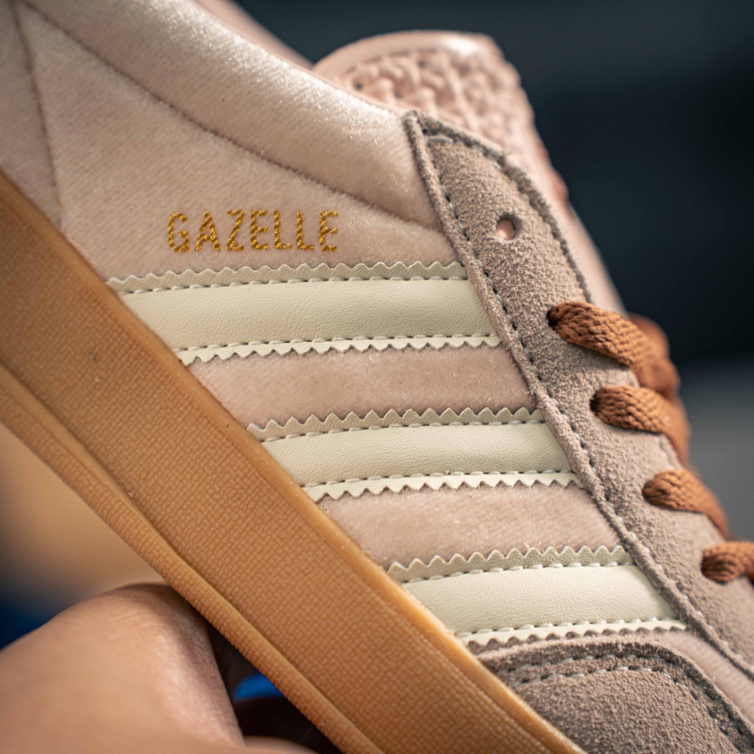 아디다스 오리지널 상품 번호: JR0232