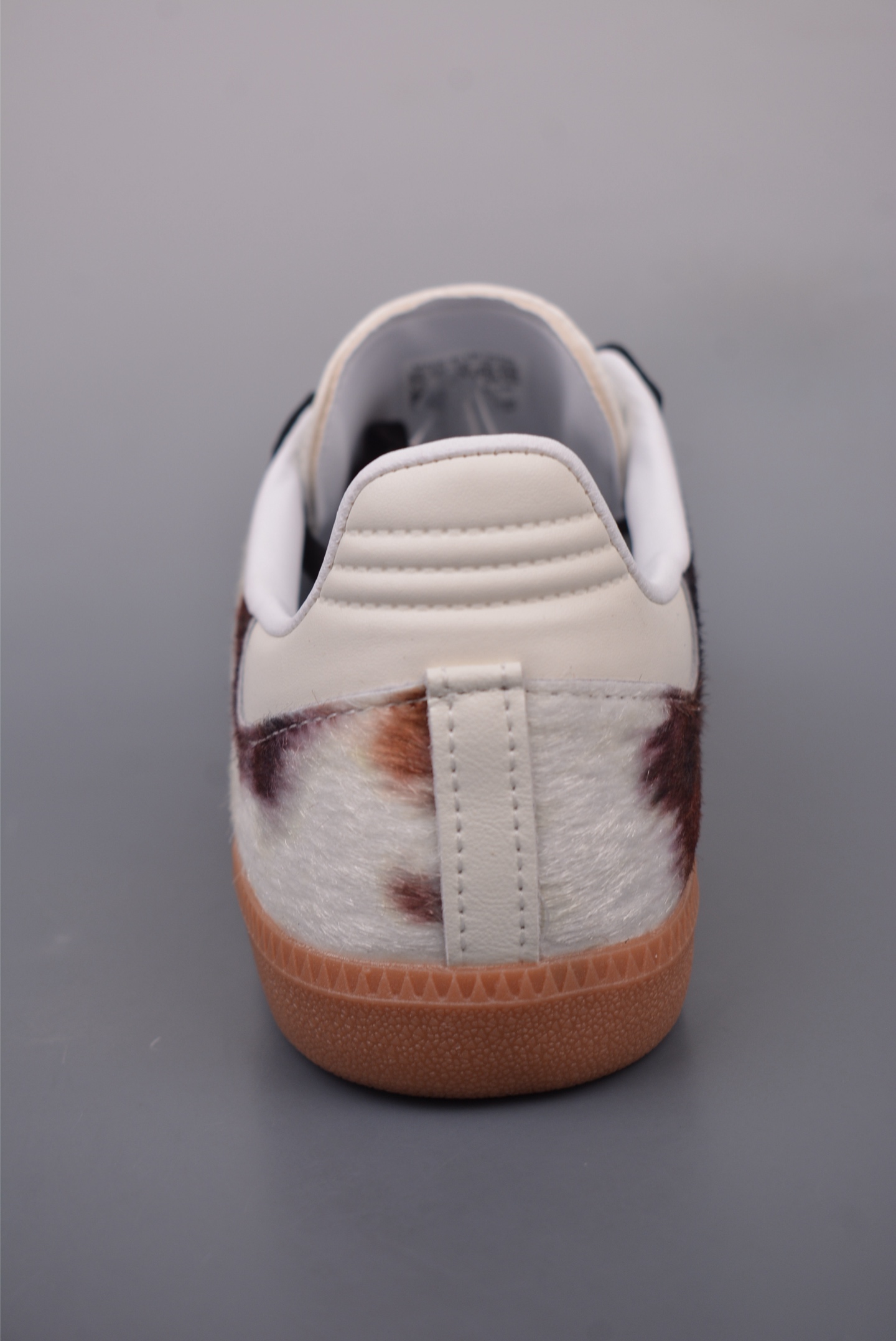 아디다스 샴록 삼바 상품 번호: JI2731