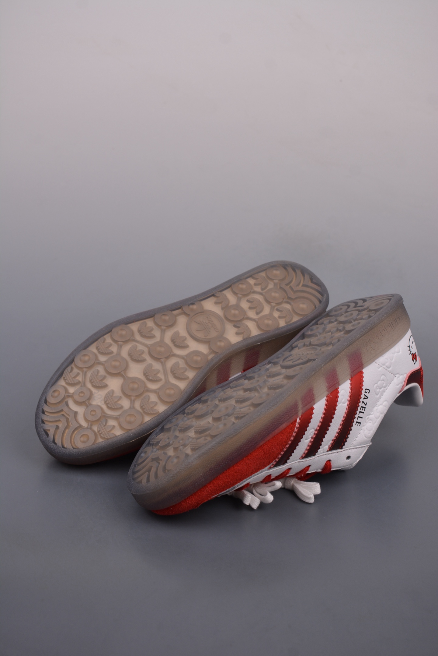 아디다스 오리지널 상품 번호: II0013