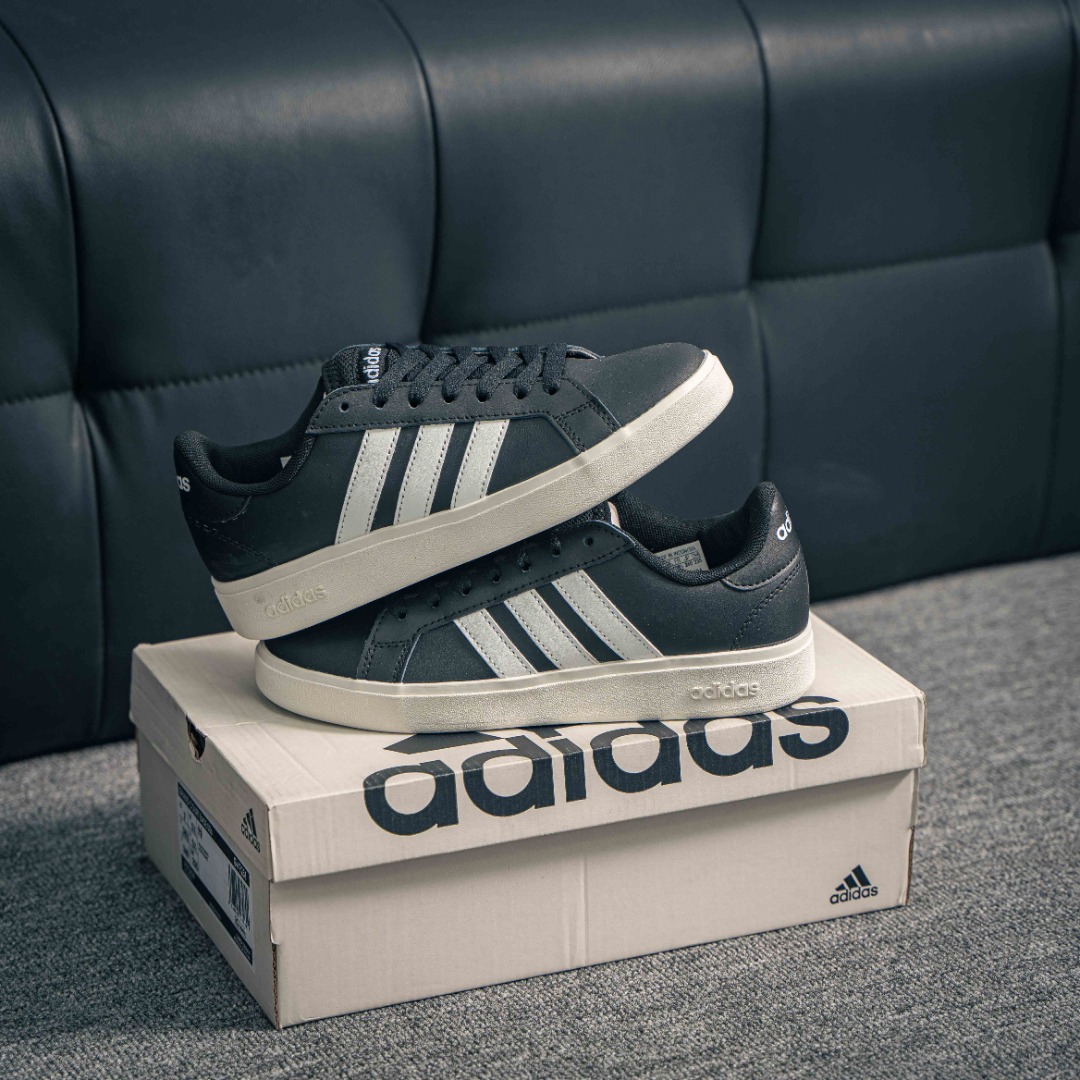 아디다스 그랜드 CO 상품 번호: GW9251