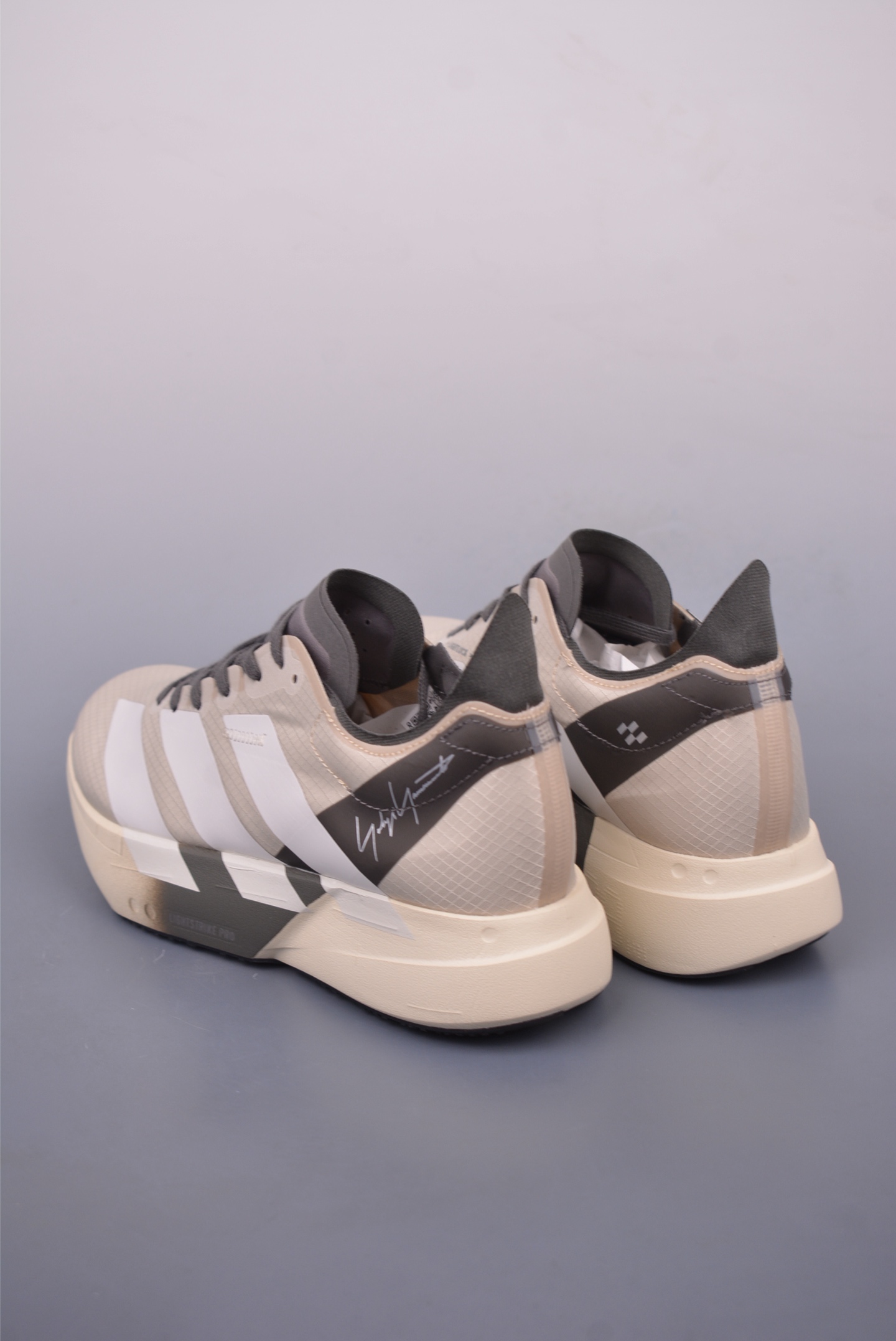 Y-3 아디다스 아디즈 상품 번호: JS3154