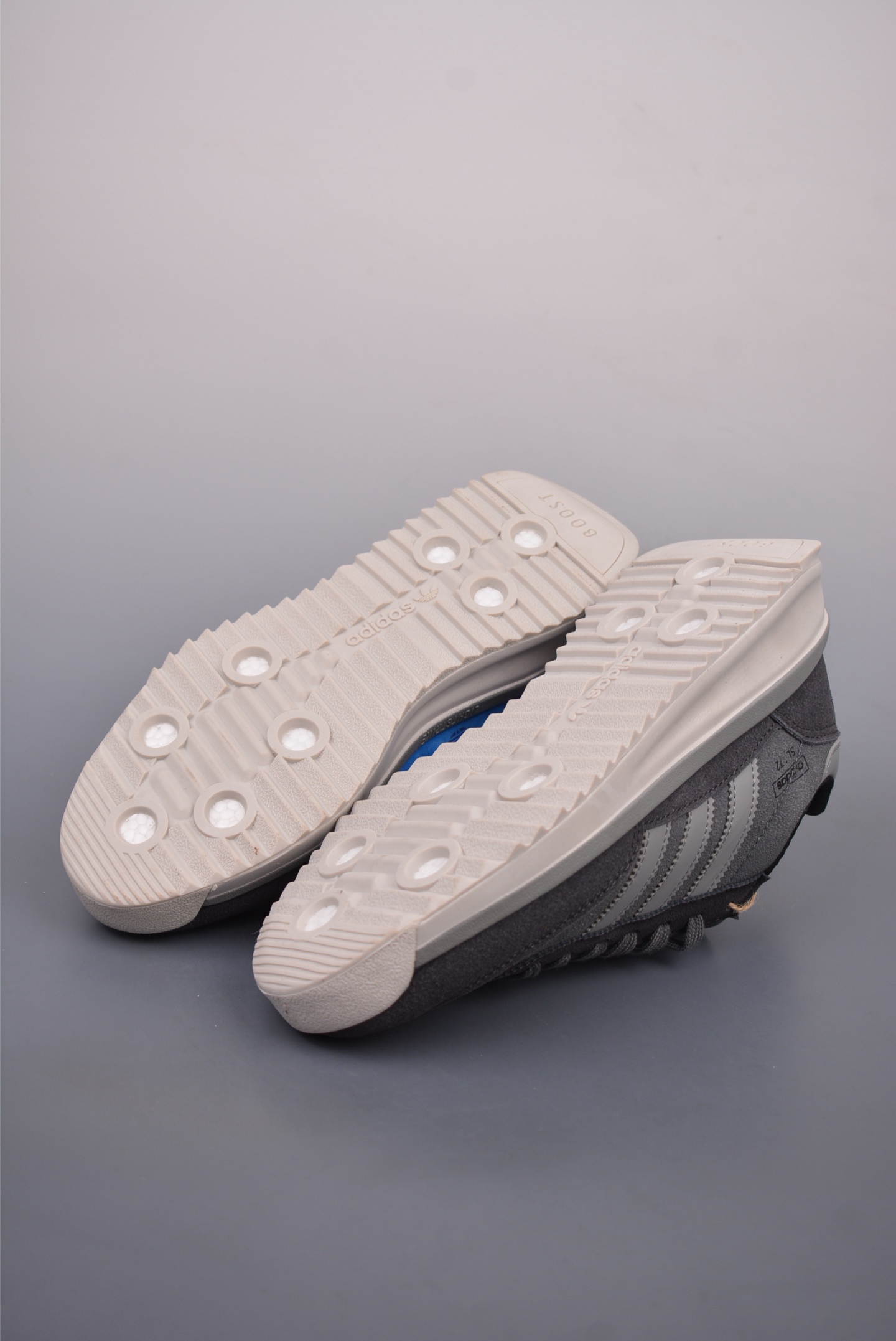 아디다스 오리지널 상품 번호: IH5633