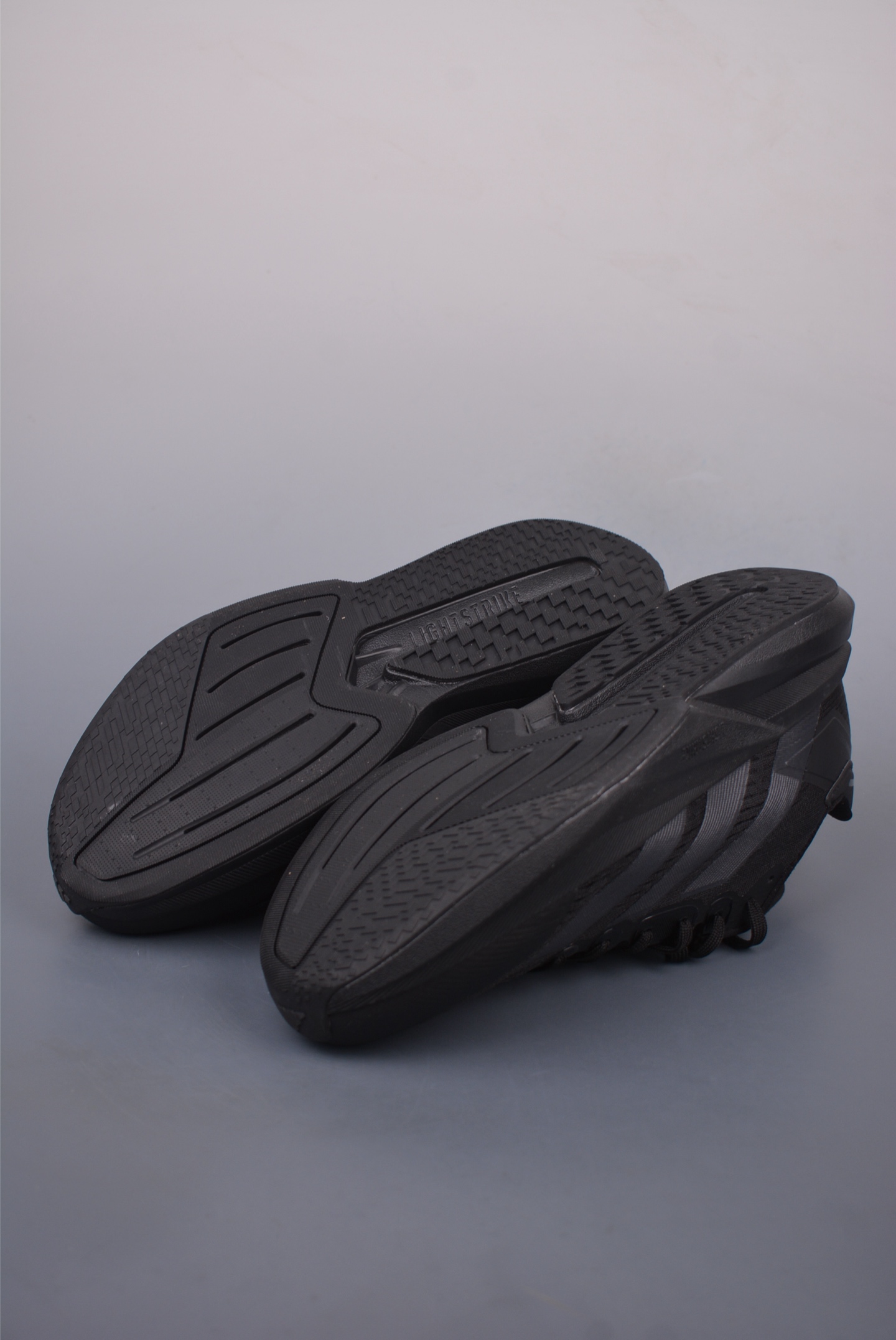 아디다스 듀라모 S 상품 번호: IH8204