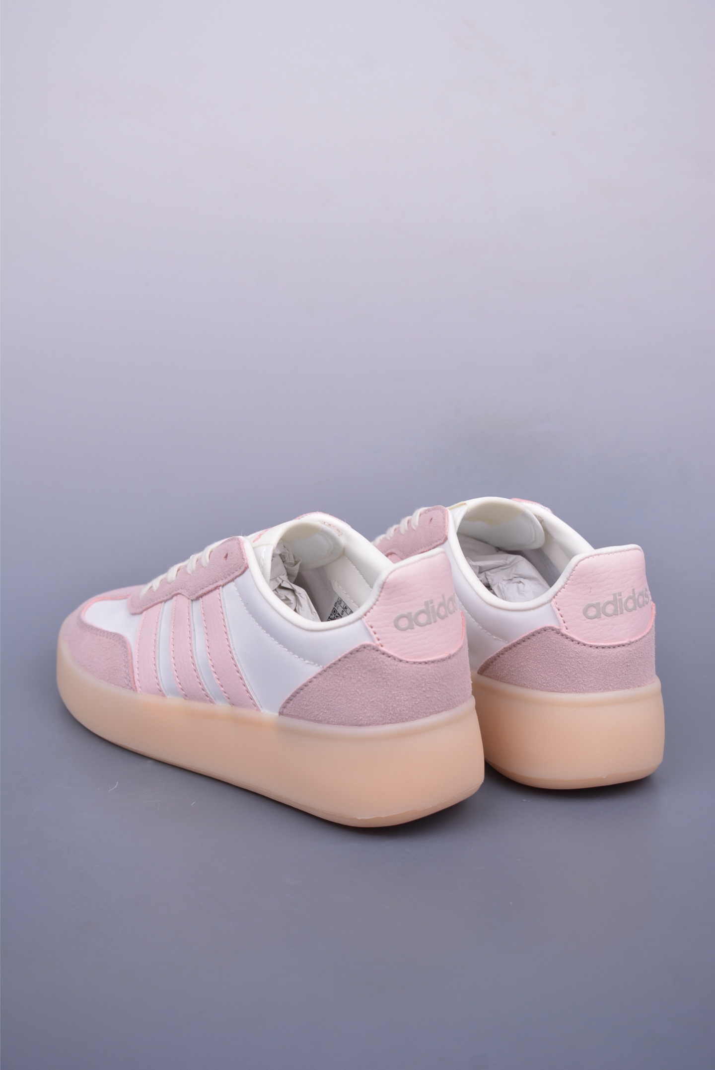 아디다스 바레다 상품 번호: JI2332