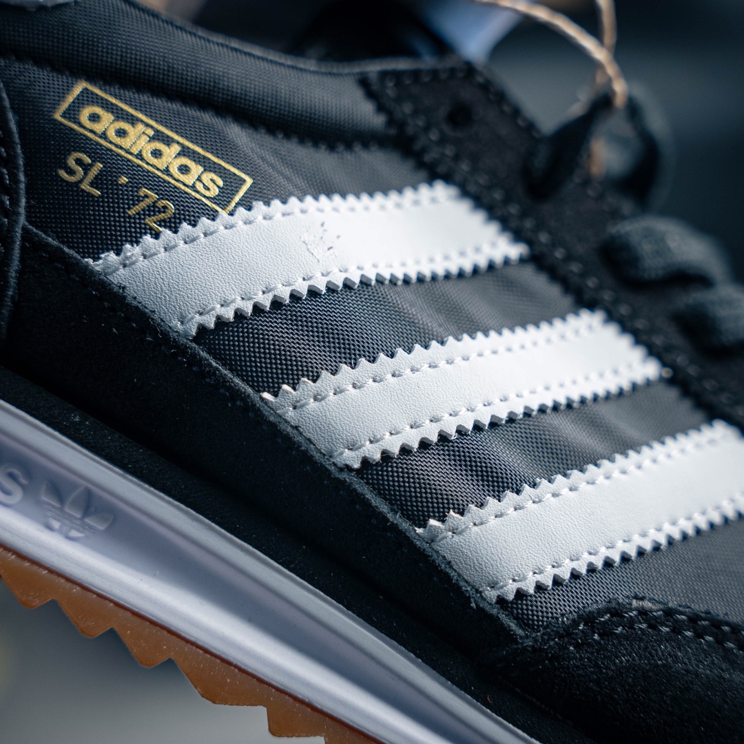 아디다스 오리지널 상품 번호: JI1282