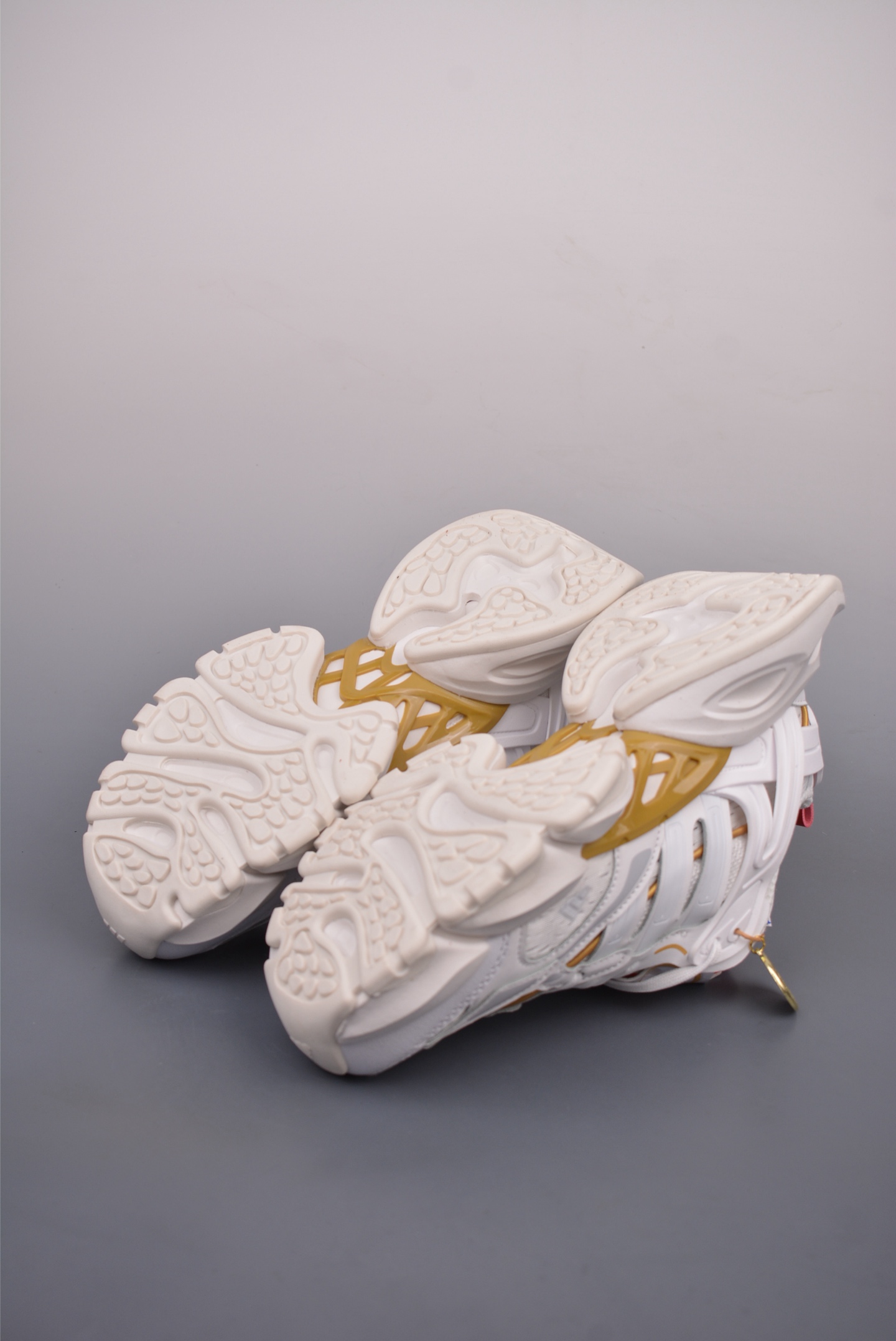 아디다스 벤토 XL 상품 번호: JQ2973