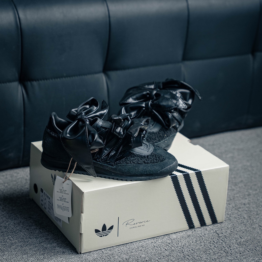 아디다스 오리지널 상품 번호: JH7342