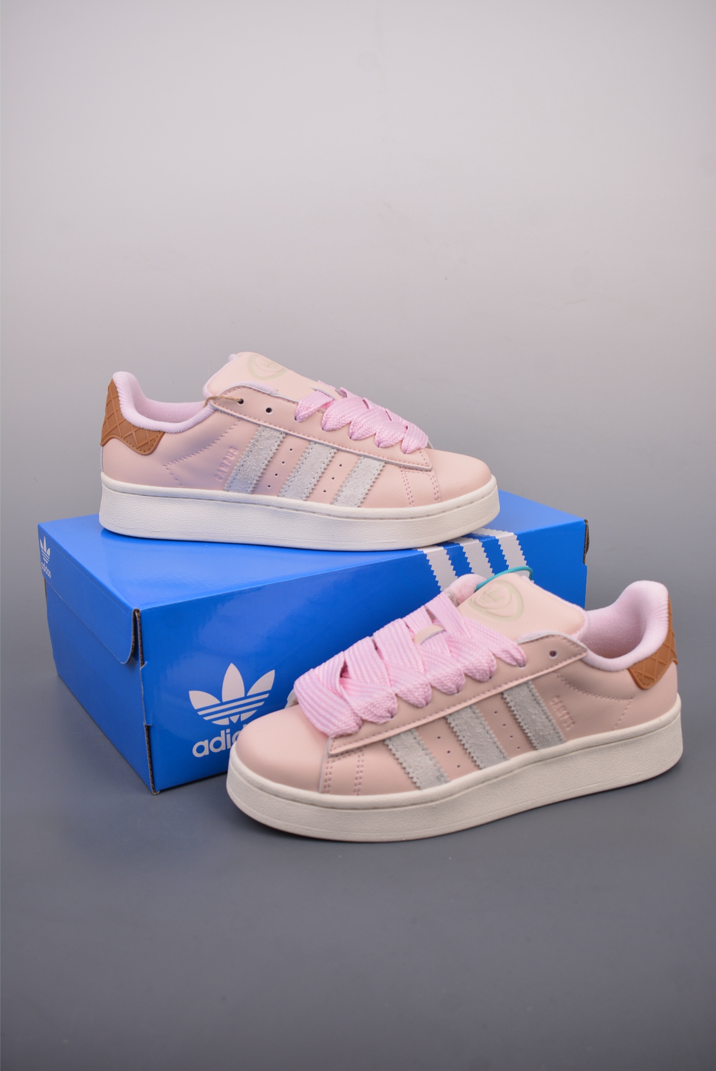 아디다스 오리지널 상품 번호: IH3280