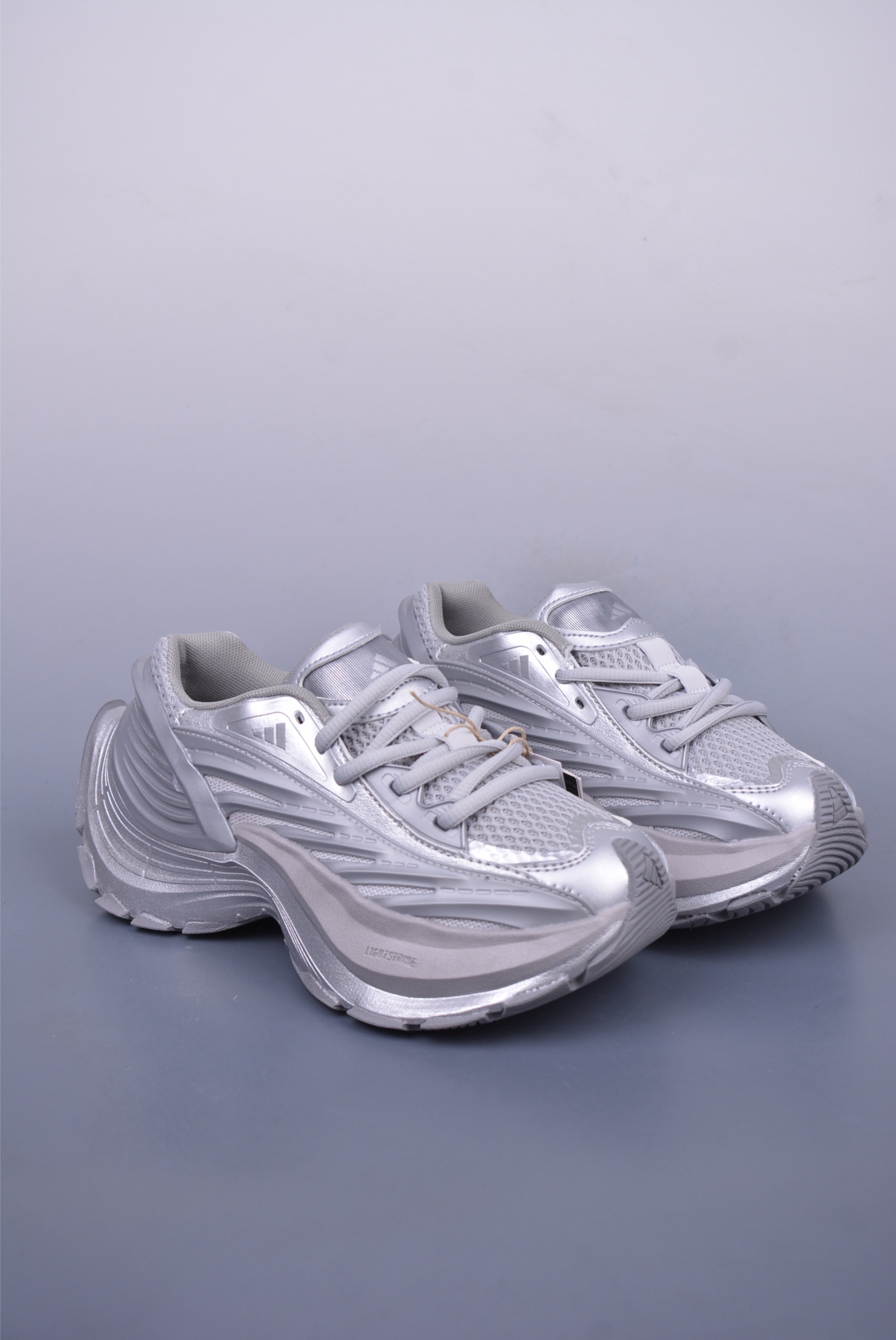 아디다스 벤토 XL 상품 번호: IH1574