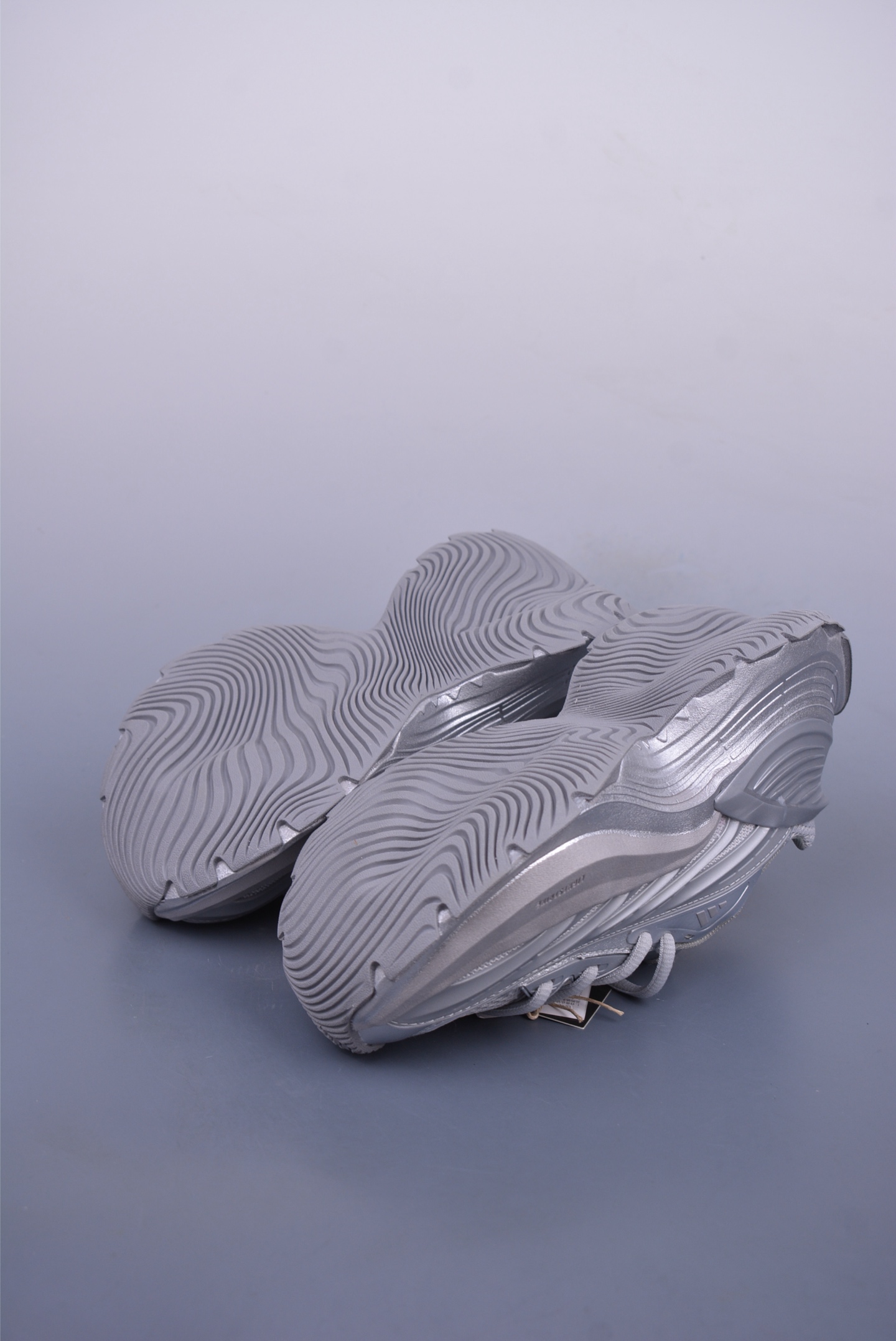 아디다스 벤토 XL 상품 번호: IH1574