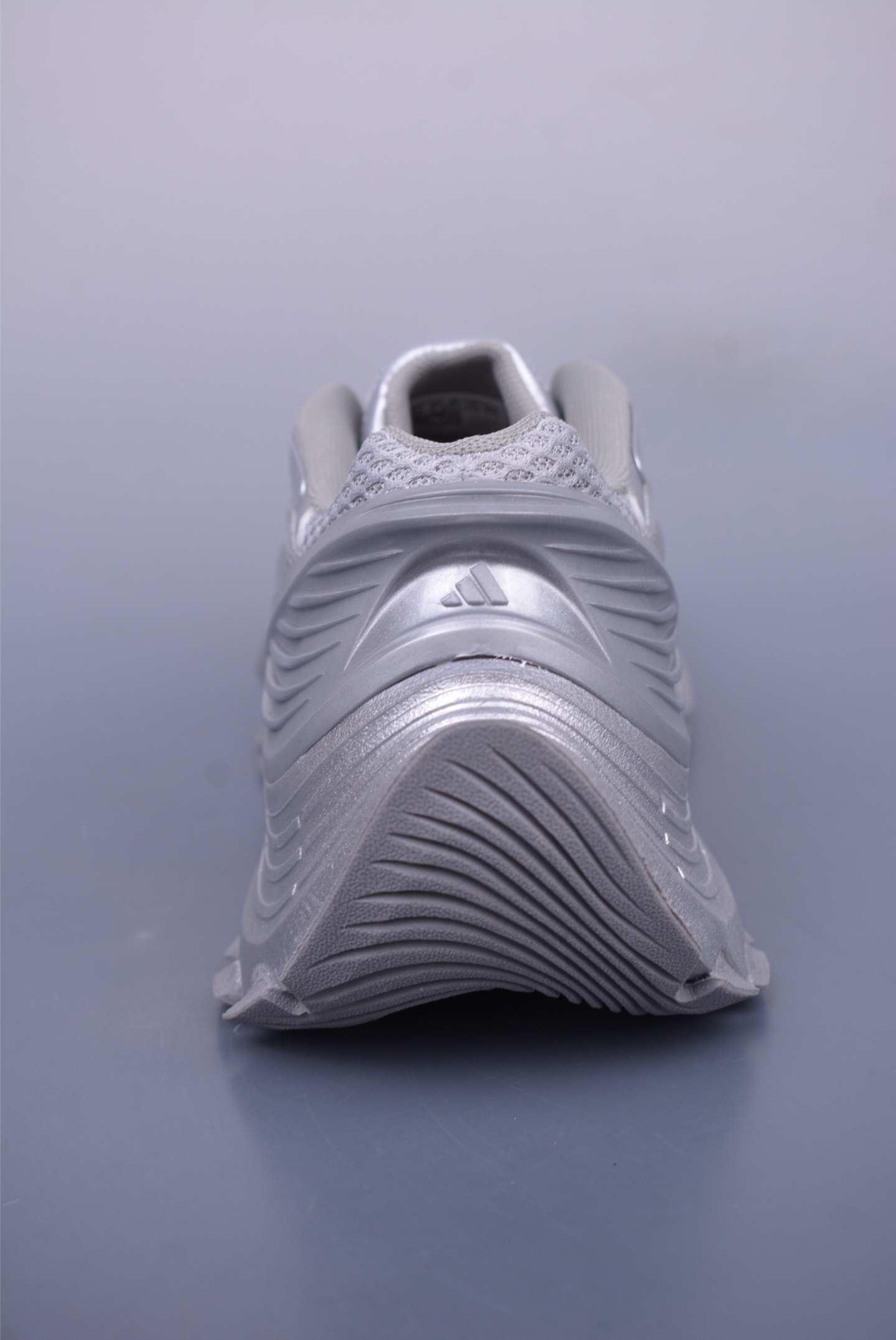 아디다스 벤토 XL 상품 번호: IH1574