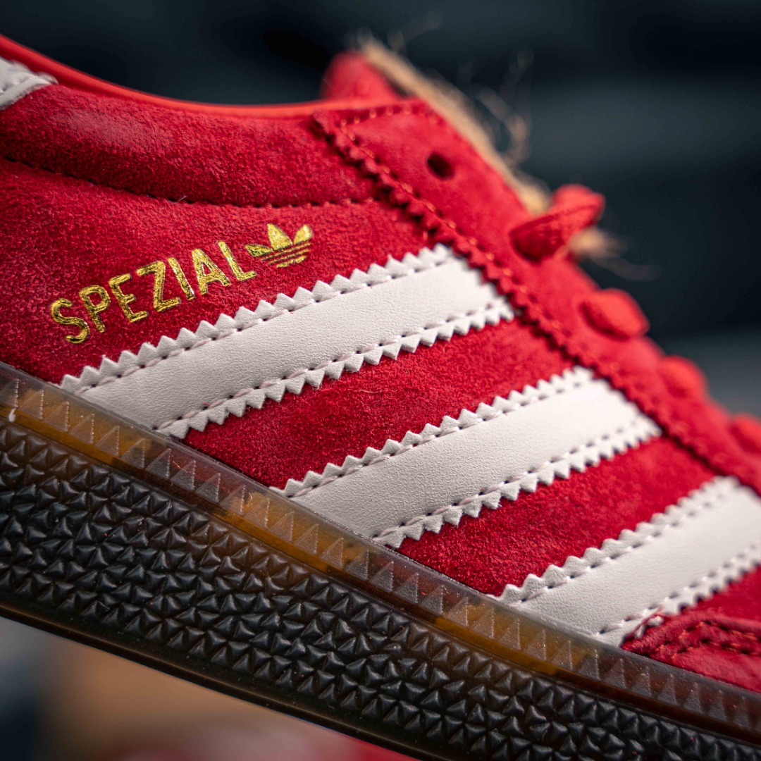 아디다스 아디다스 오리지널 상품 번호: FV1227