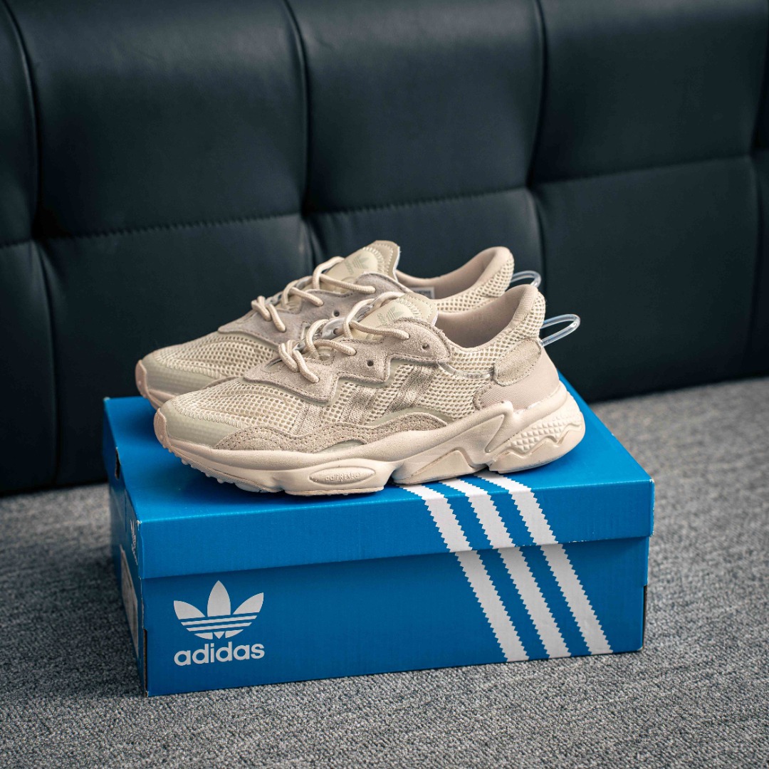 아디다스 오즈위고 호스 시리즈 상품 번호: EG6697