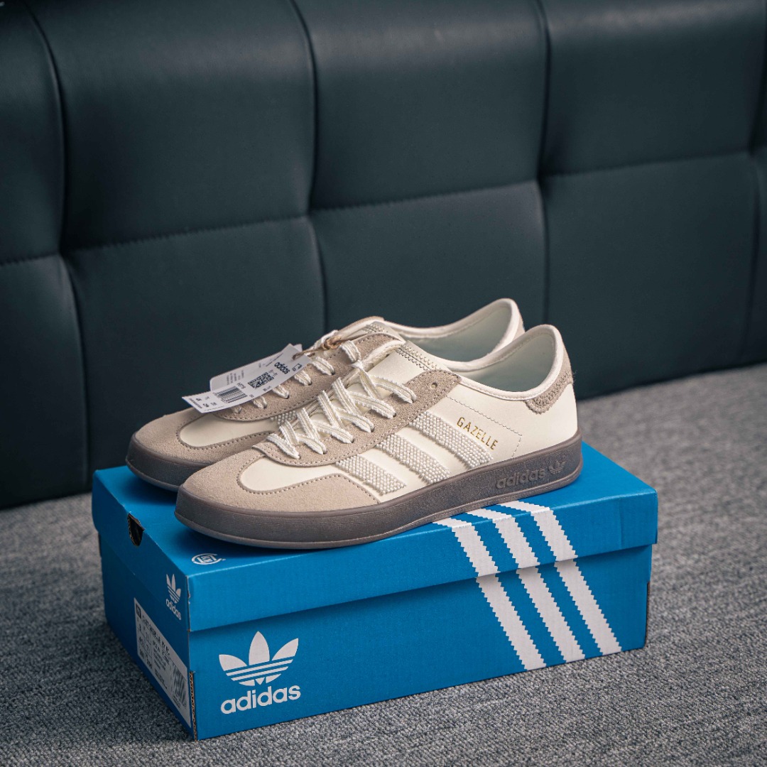 CLOT x 아디다스 상품 번호: IH3719