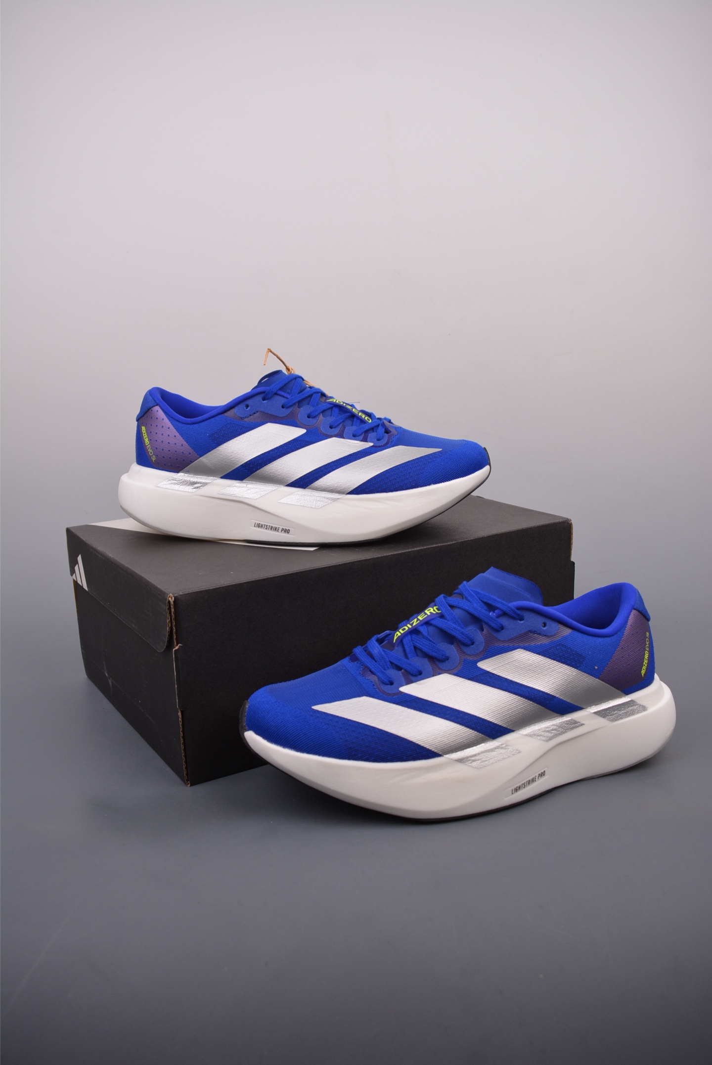 아디다스 아디제로 상품 번호: JR3417