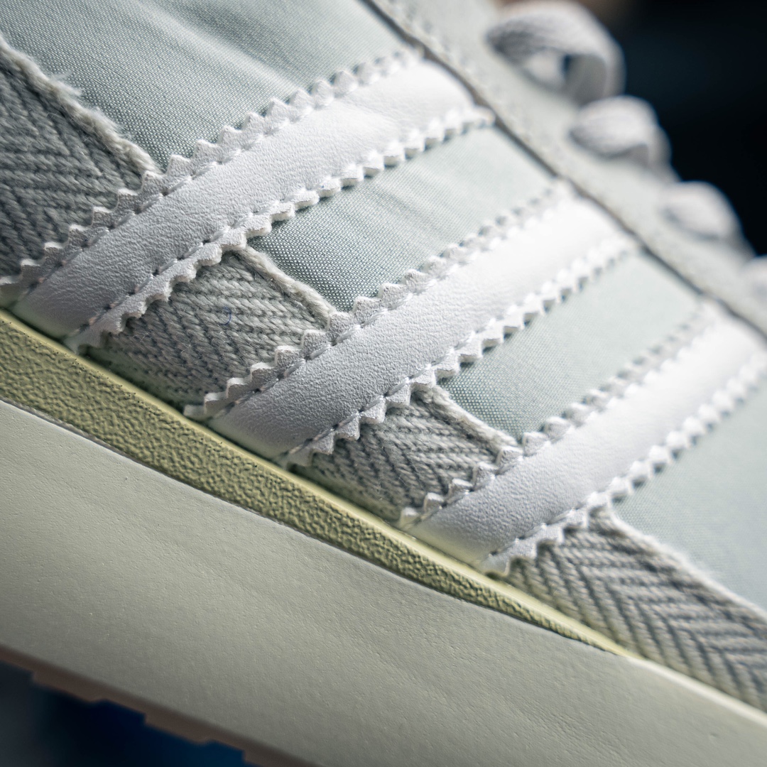 아디다스 오리지널 상품 번호: IF4236