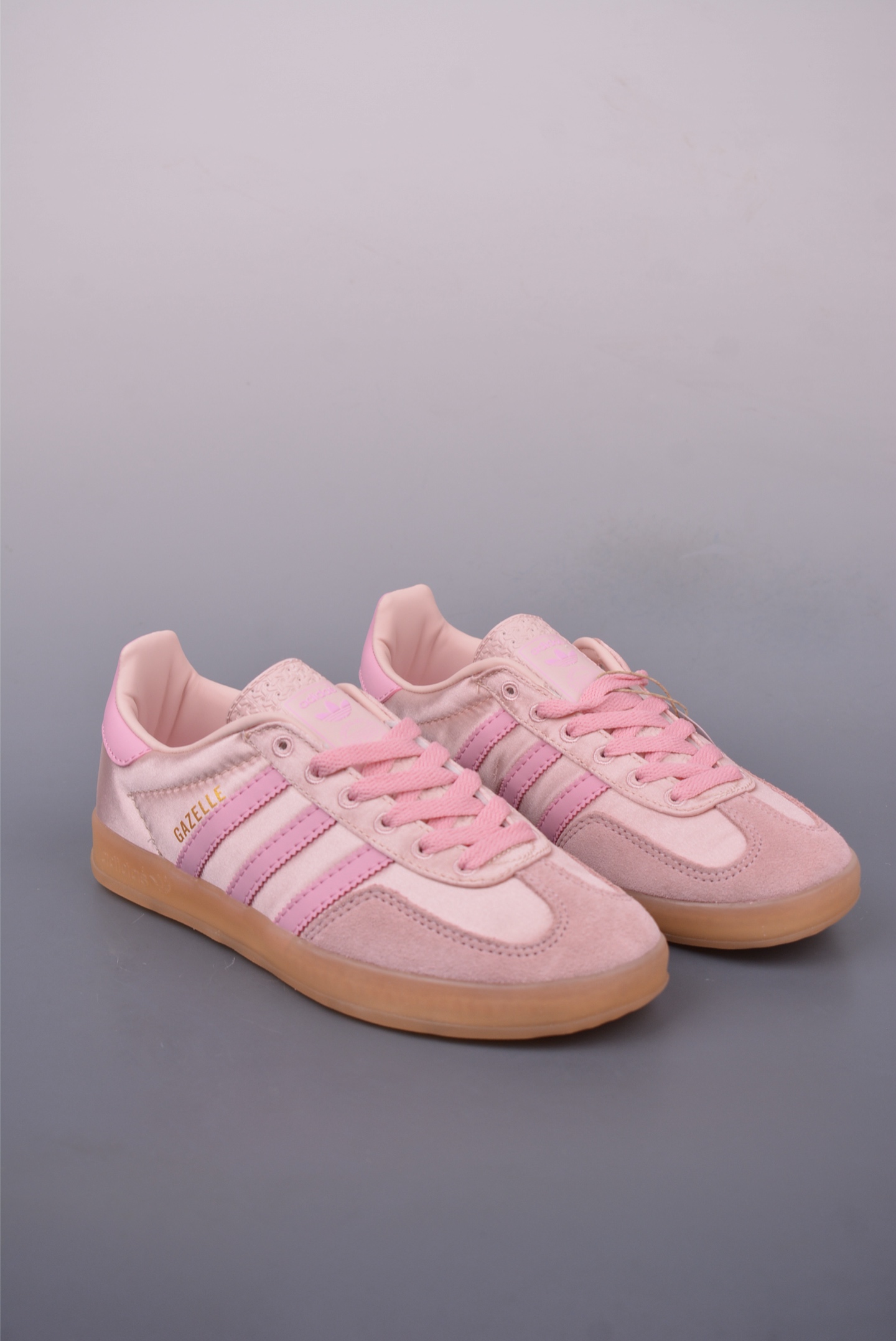 아디다스 오리지널 상품 번호: JI2709