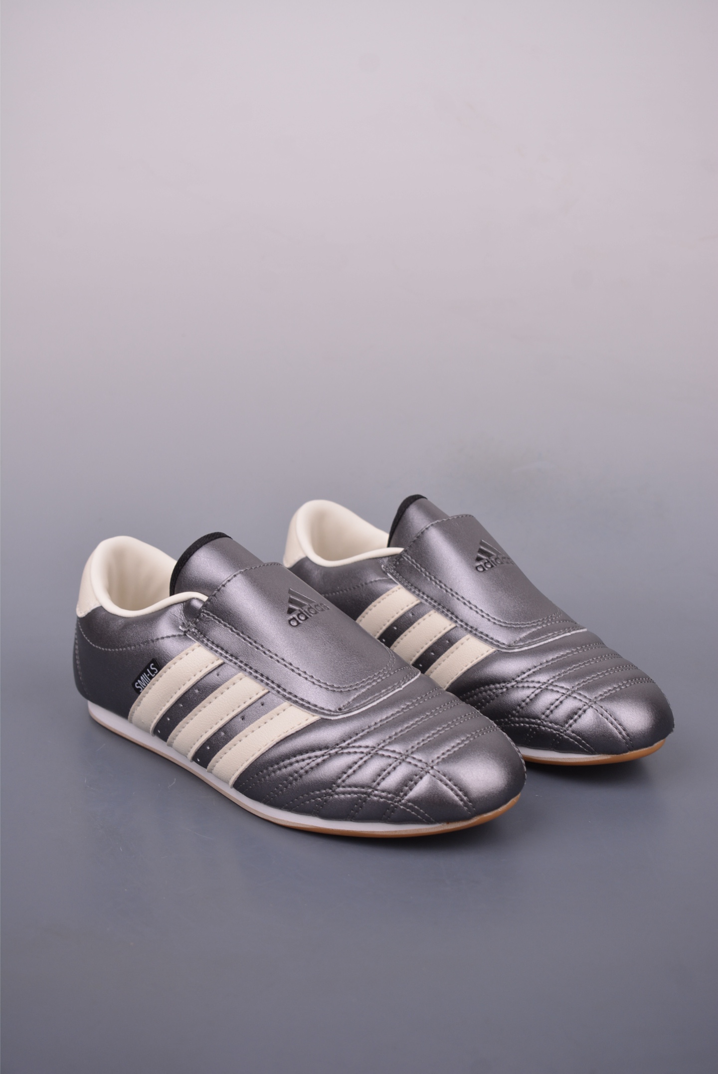 아디다스 오리지널 상품 번호: JS4465