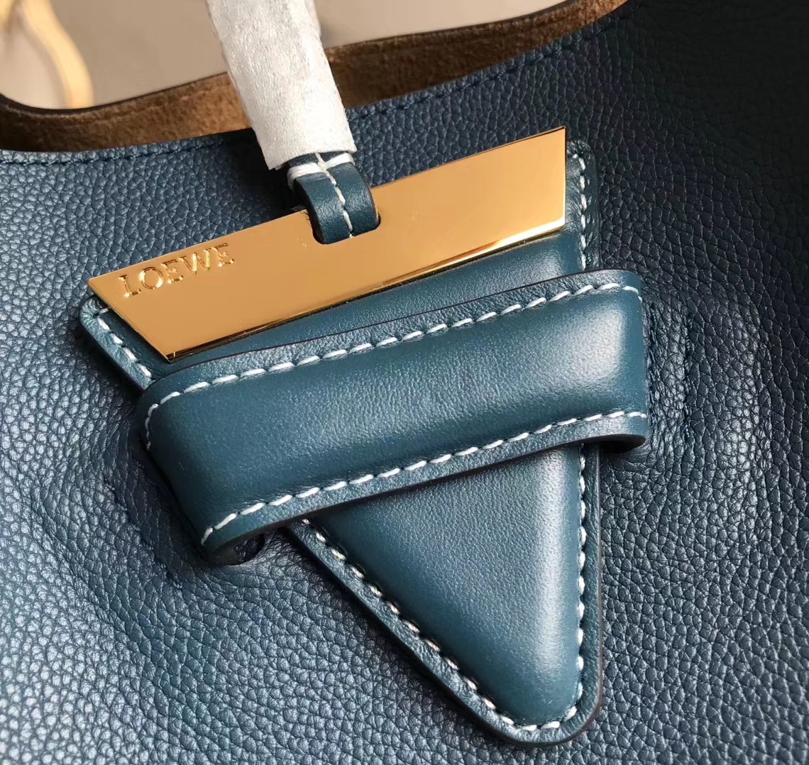 로에베 바르셀로나 토트백 L201369-2