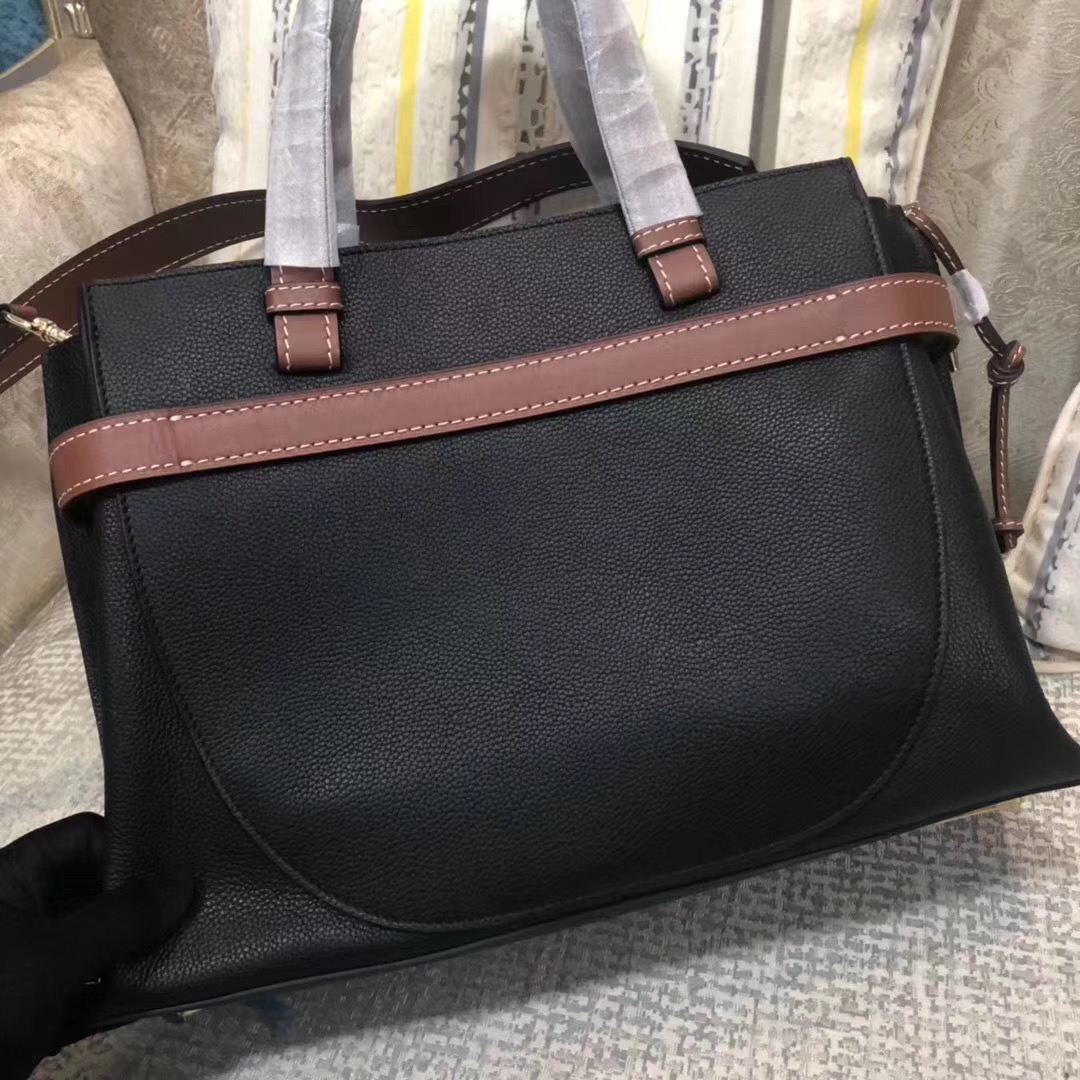 로에베 게이트 탑 핸드백 L108090-2