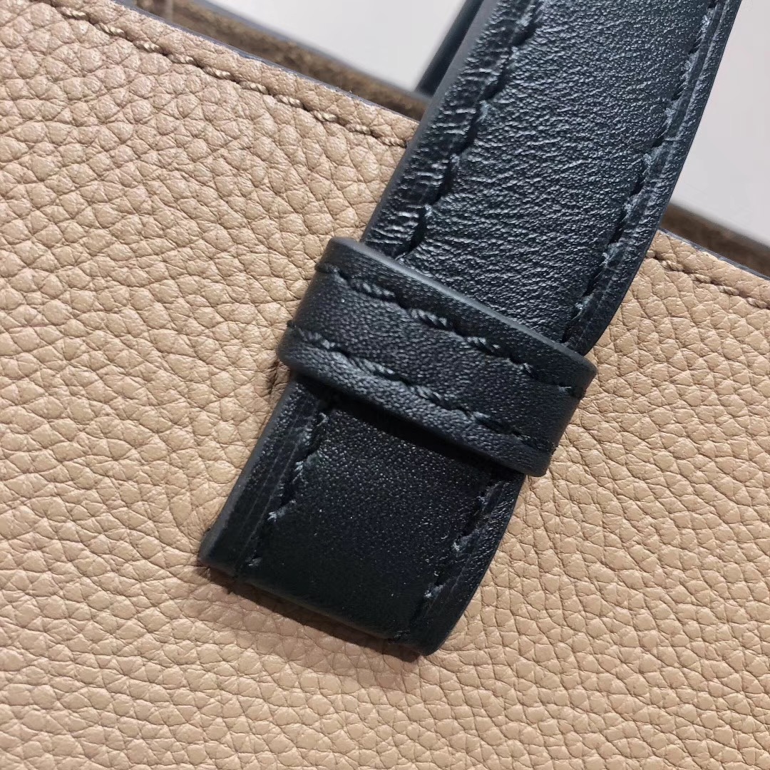 로에베 게이트 탑 핸드백 L108090-1