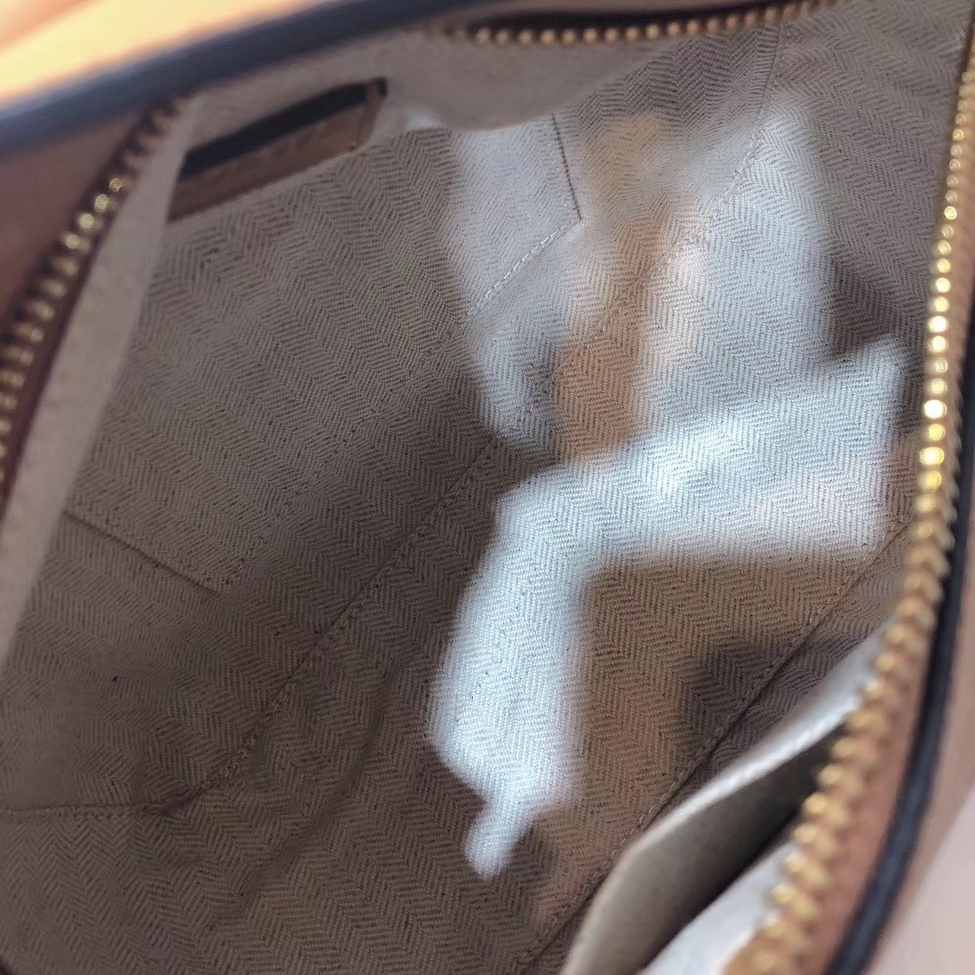 로에베 신상 퍼즐백 L108002-3