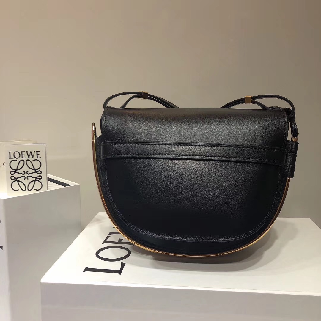 로에베 GATE FRAME SMALL BAG 20CM L108013-5