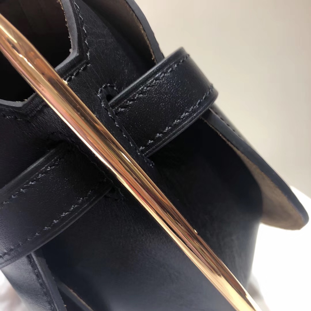 로에베 GATE FRAME SMALL BAG 20CM L108013-5