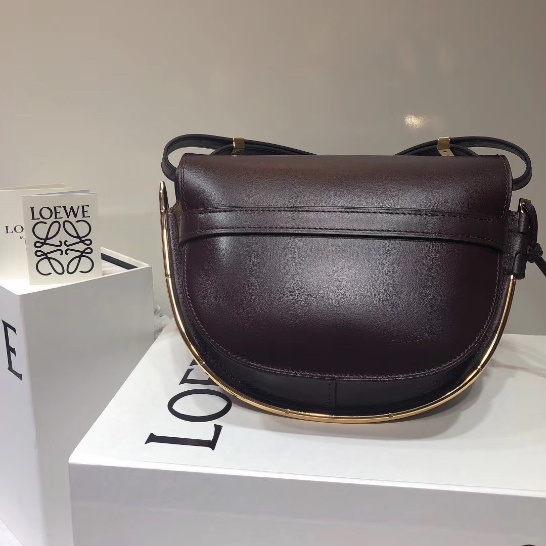 로에베 GATE FRAME SMALL BAG 20CM L108013-4