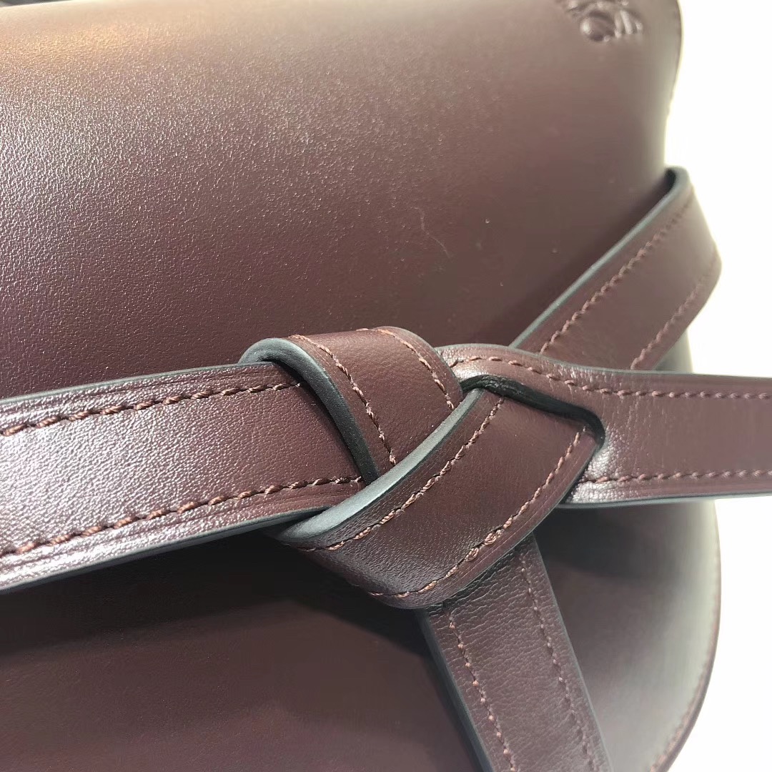 로에베 GATE FRAME SMALL BAG 20CM L108013-4