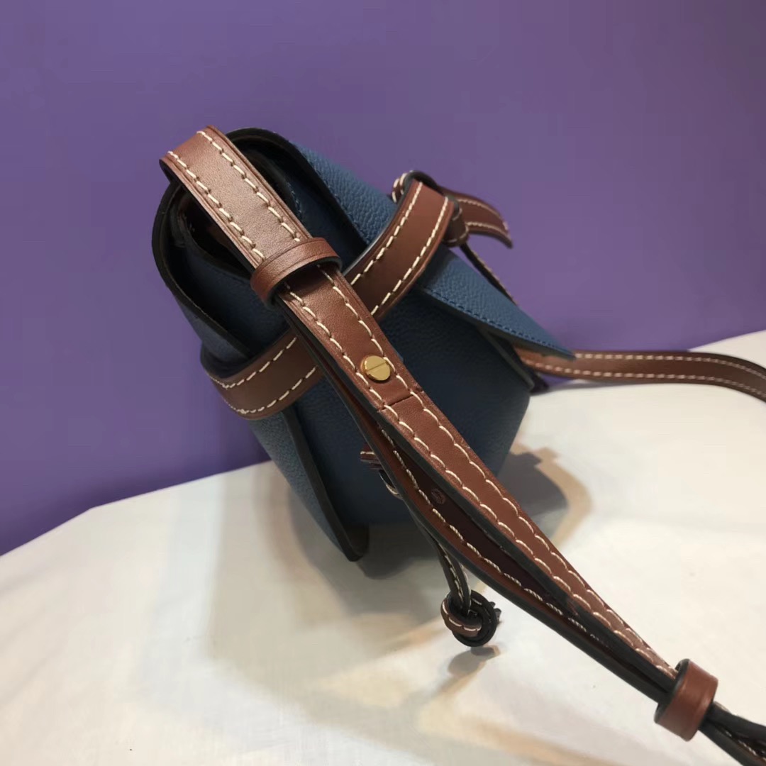 로에베 GATE FRAME SMALL BAG 20CM L108013-1