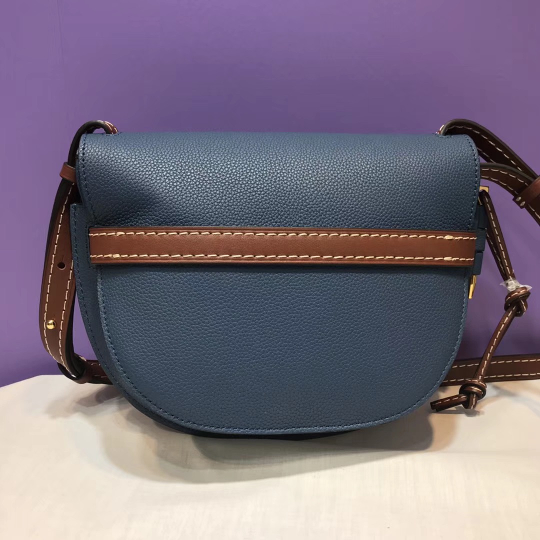 로에베 GATE FRAME SMALL BAG 20CM L108013-1