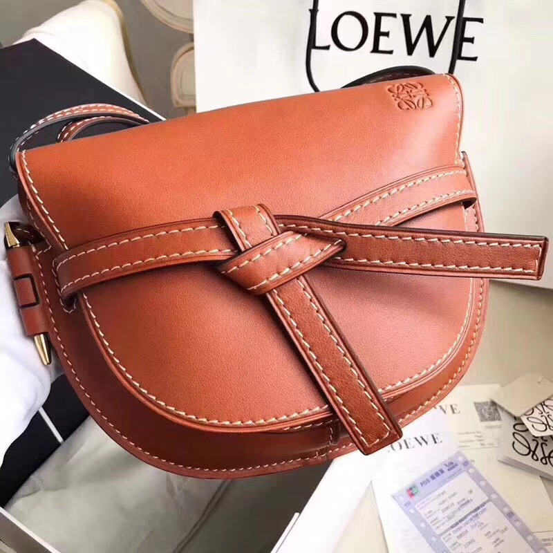 로에베 GATE FRAME SMALL BAG L108012