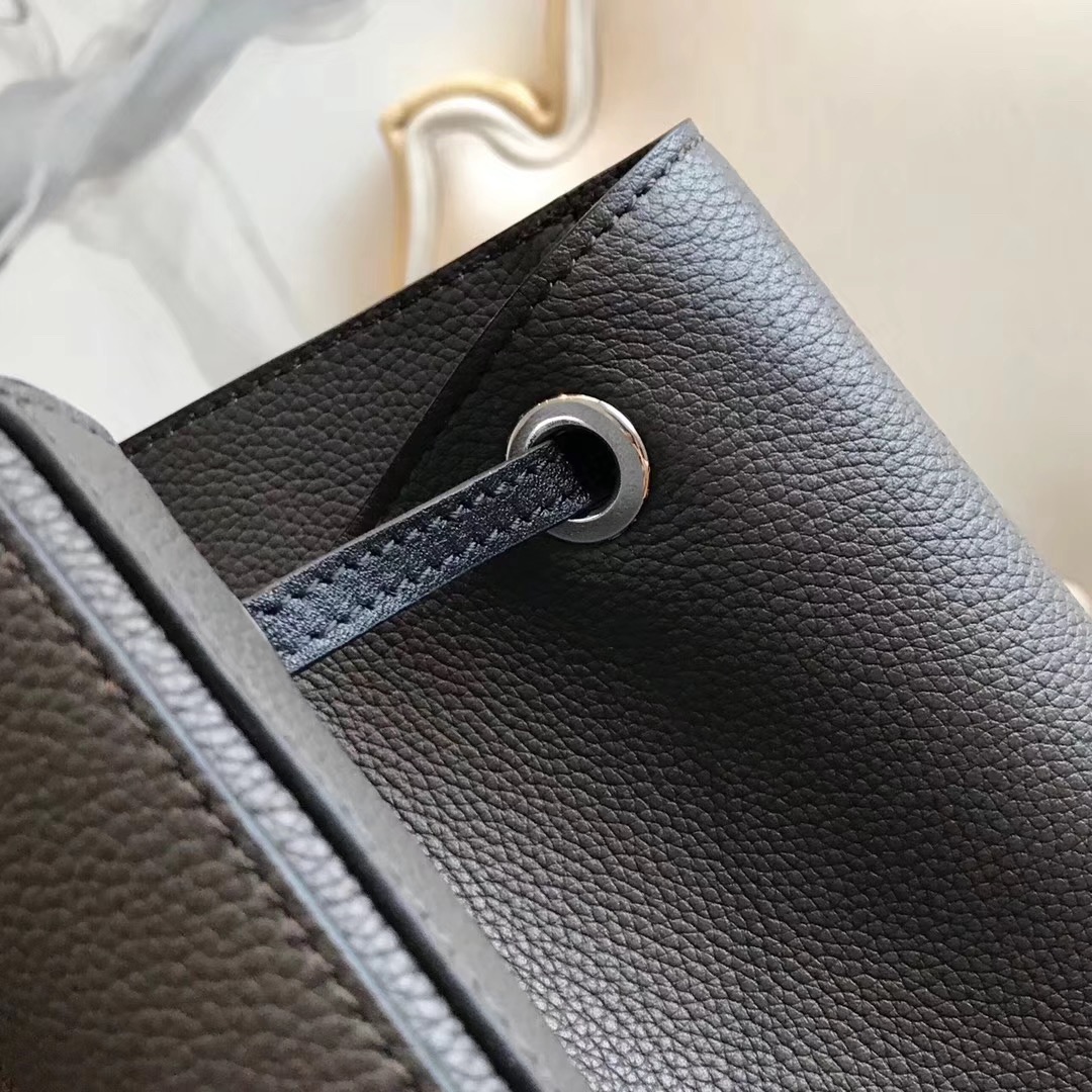 로에베 퍼즐 백팩 L63840-3