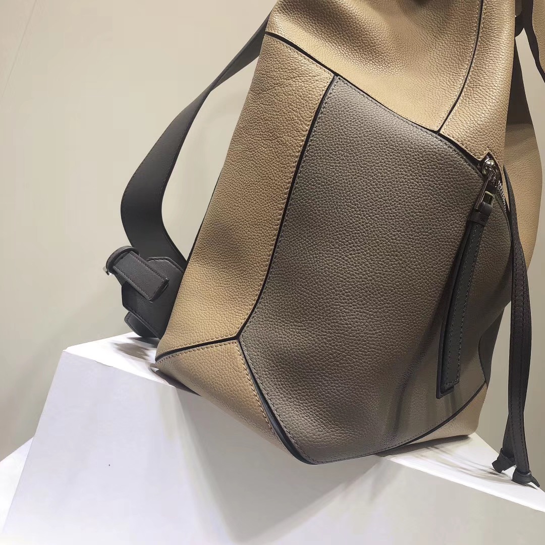 로에베 퍼즐 백팩 L63840-1