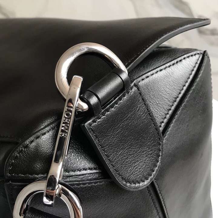 로에베 퍼즐 숄더백 L63820-4