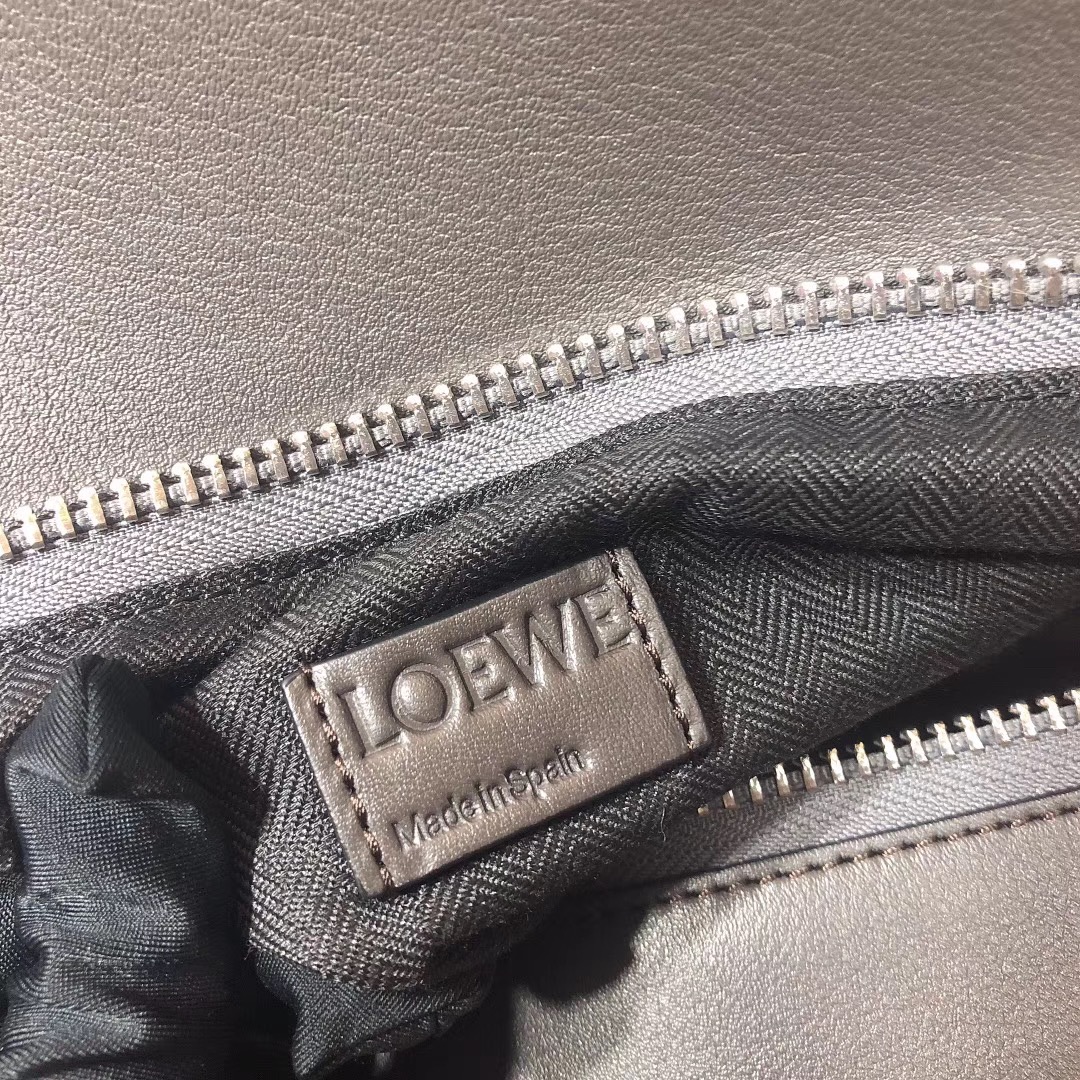 로에베 퍼즐 숄더백 L63820-1