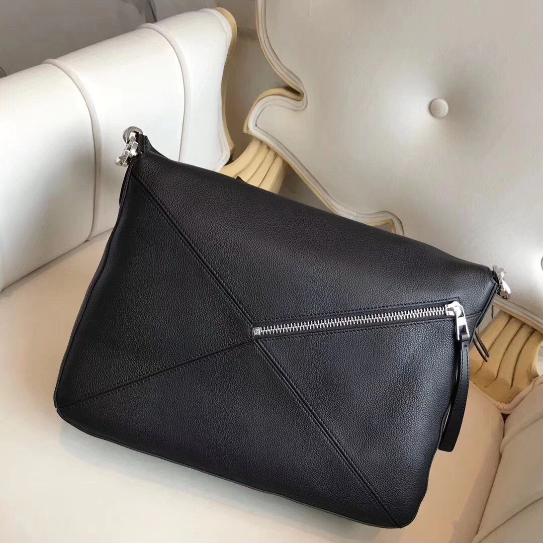 로에베 퍼즐 메신저백 L63009