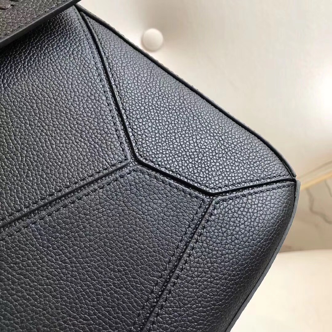 로에베 퍼즐 메신저백 L63009