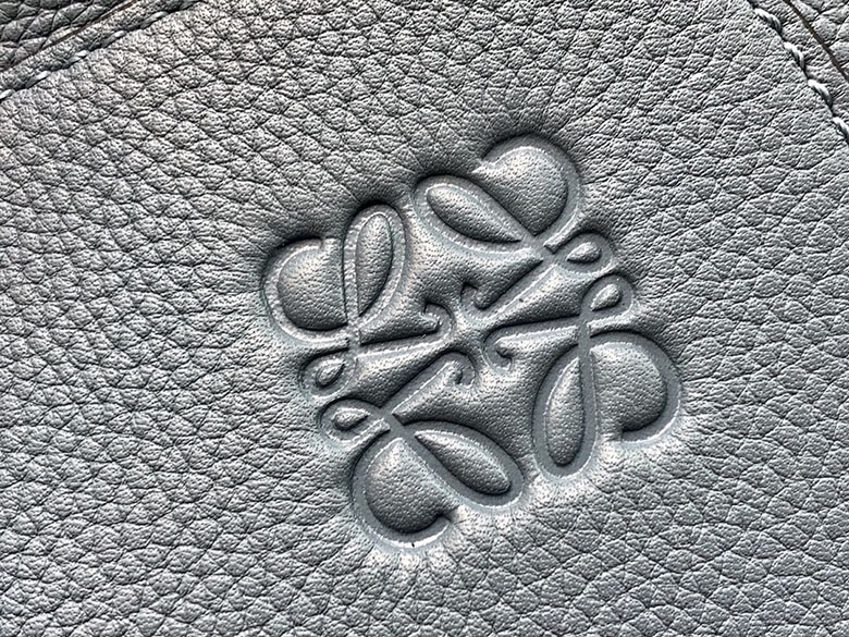 로에베 고야 백팩 라지 신상 L41583