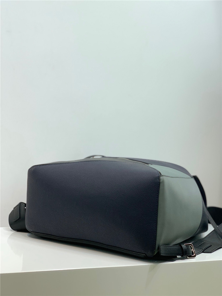 LOEWE 로에베 남성용  퍼즐백팩 신상