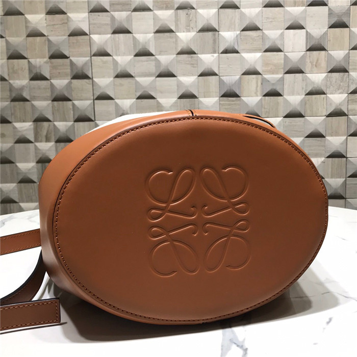 로에베 버킷백 미듐 W52204 2020/신상