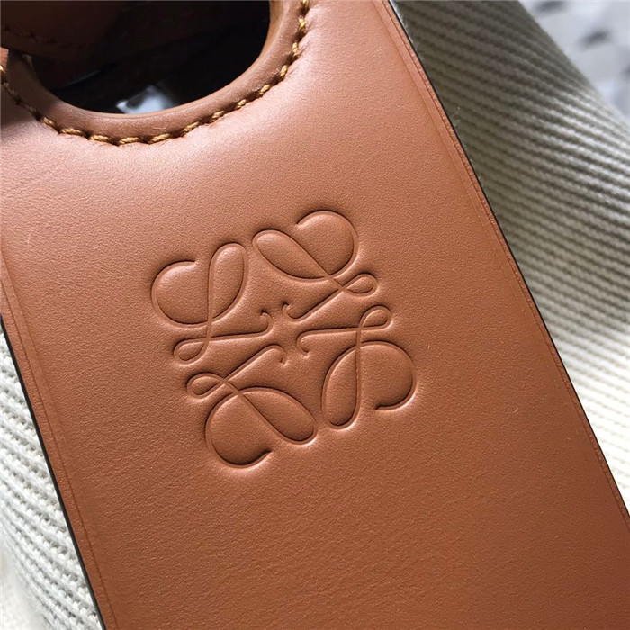 로에베 버킷백 미듐 W52204 2020/신상