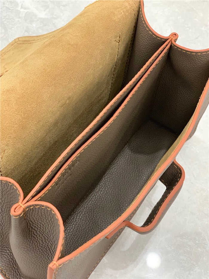 로에베 바르셀로나 소프트백 L00870-1 2020/신상