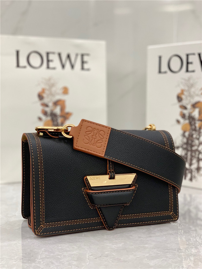 로에베 바르셀로나 소프트백 L00870-3 2020/신상