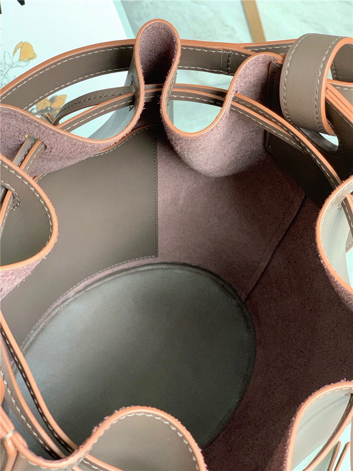 로에베 벌룬백 미듐 L94891-4 2020/신상