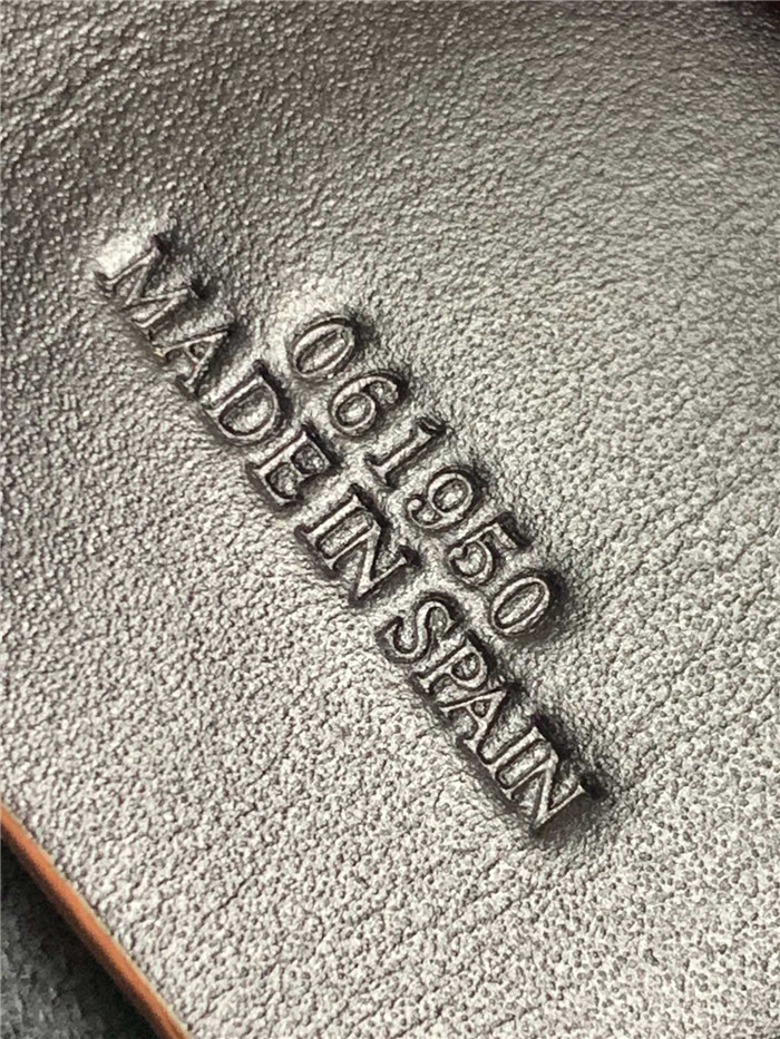 로에베 벌룬백 미니 L94892-3 2020/신상